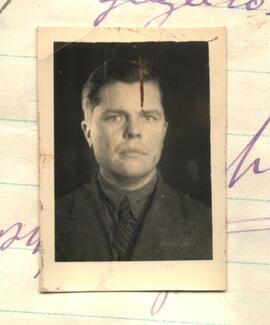 Леонов Микола